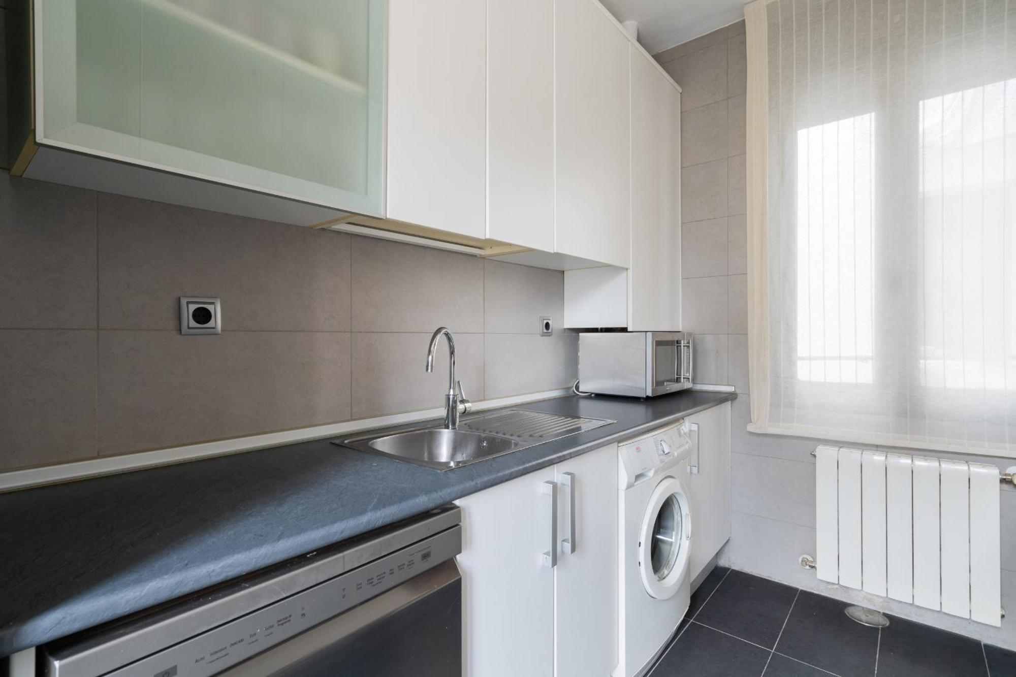 Apartamento Exterior En Lavapies Alquiler Temporal مدريد المظهر الخارجي الصورة