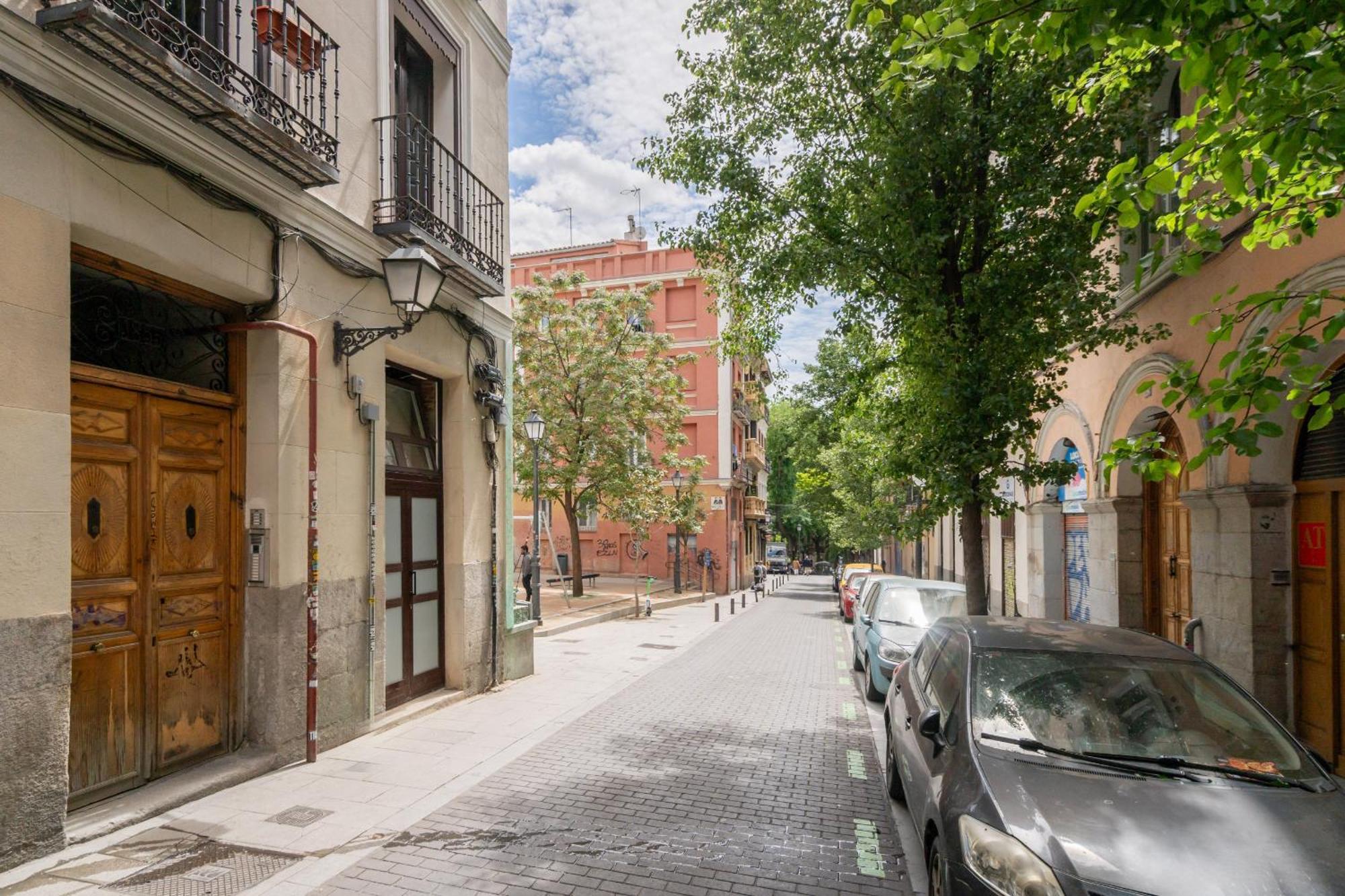 Apartamento Exterior En Lavapies Alquiler Temporal مدريد المظهر الخارجي الصورة